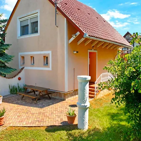 No 54 House Eva Tatil Evi Vonyarcvashegy